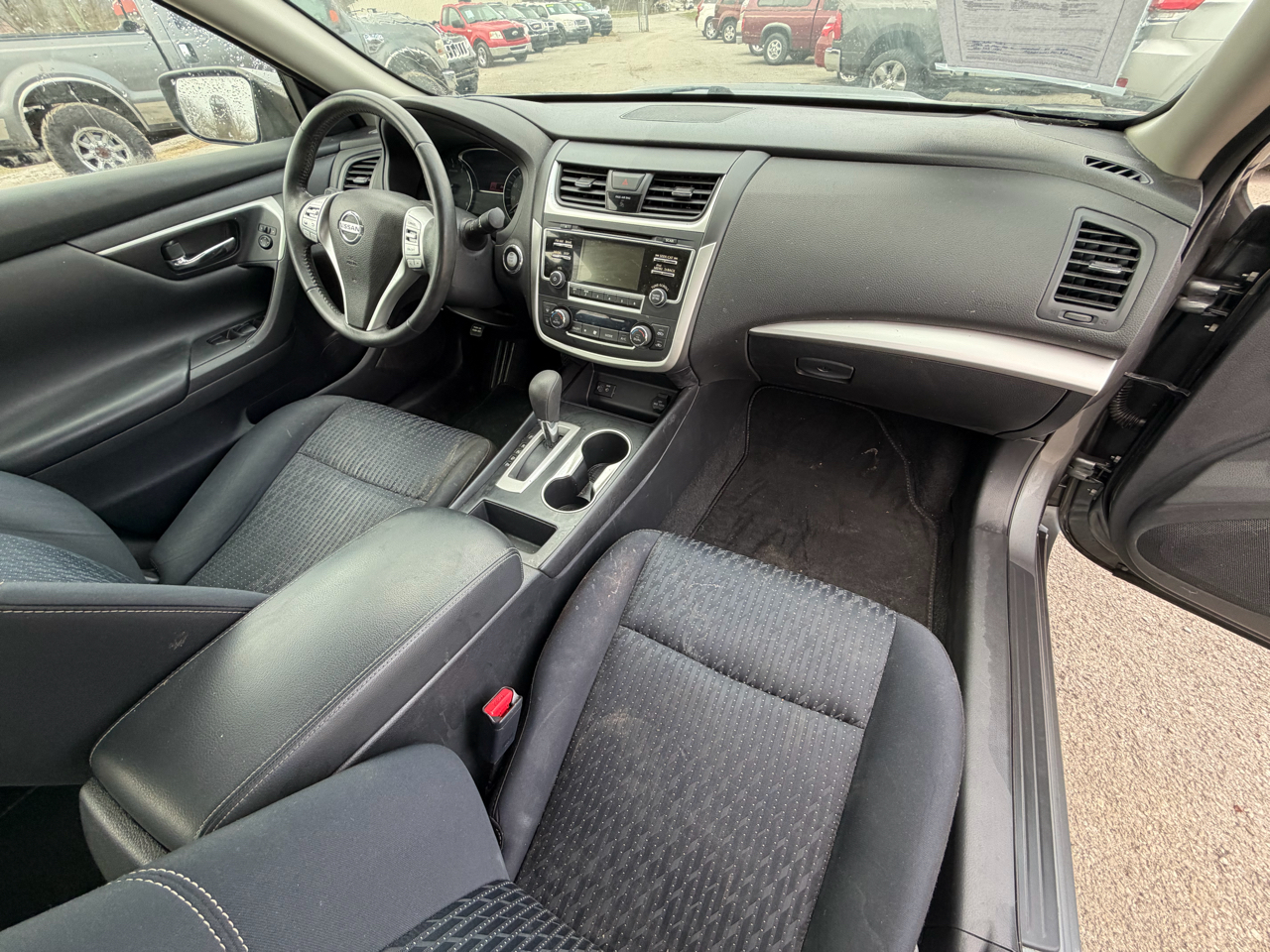 Nissan Altima 2.5 SV 2017