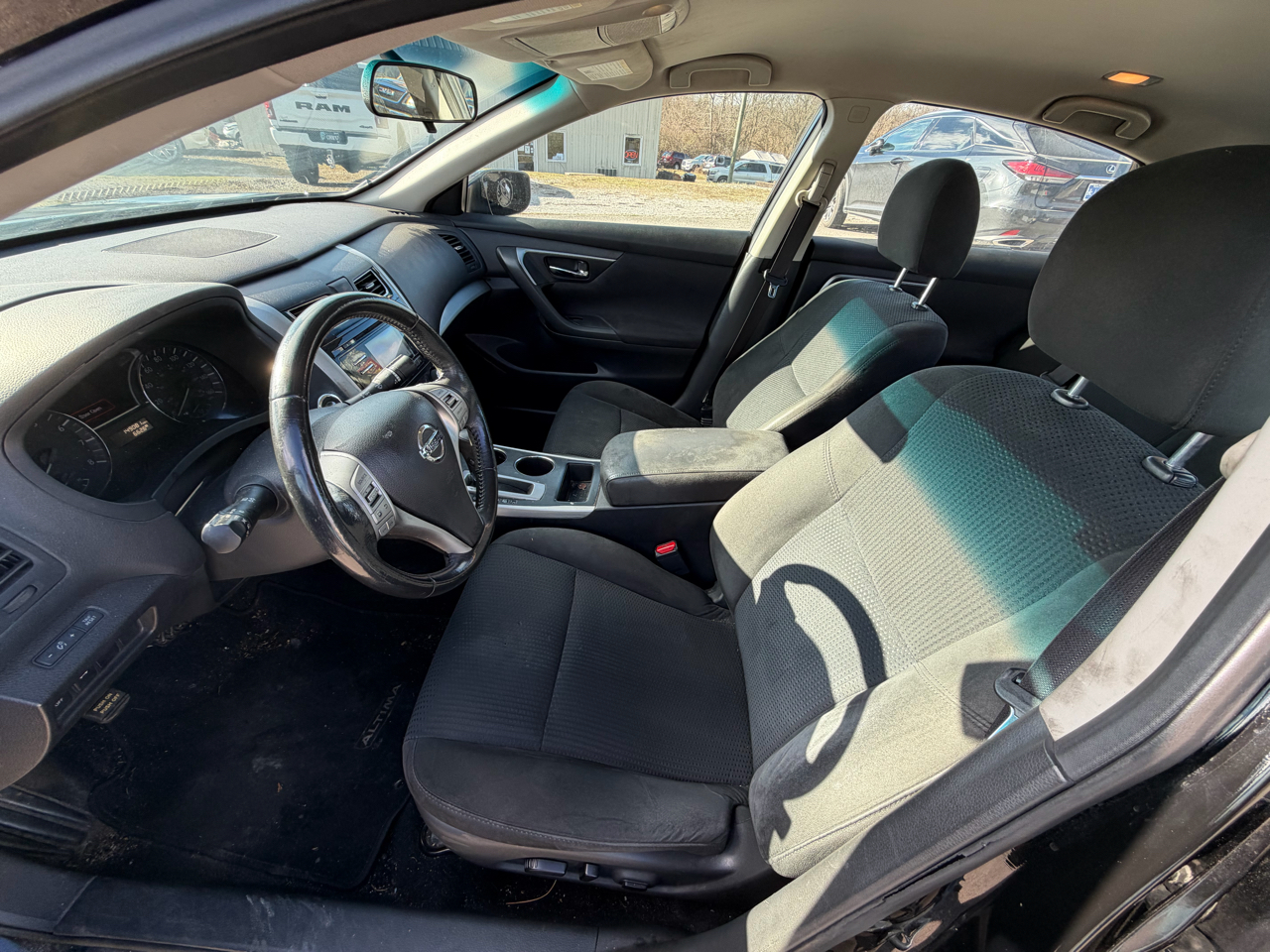 Nissan Altima 2.5 SV 2015