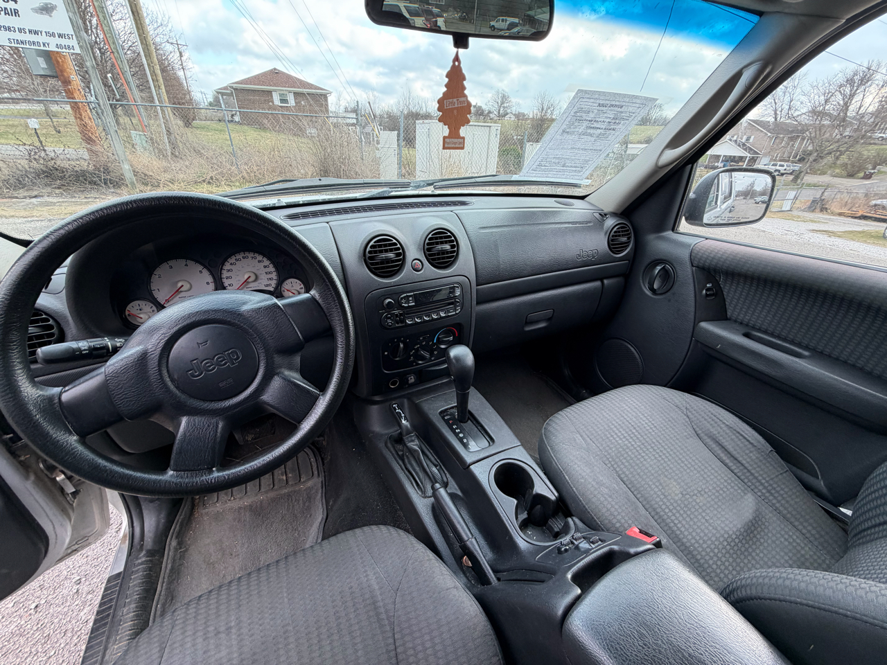 Jeep Liberty Sport 4WD 2002