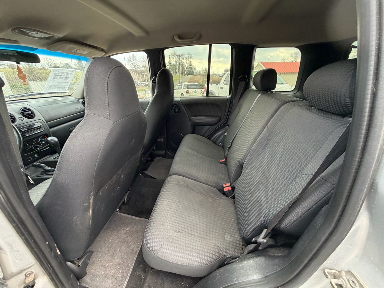 Jeep Liberty Sport 4WD 2002