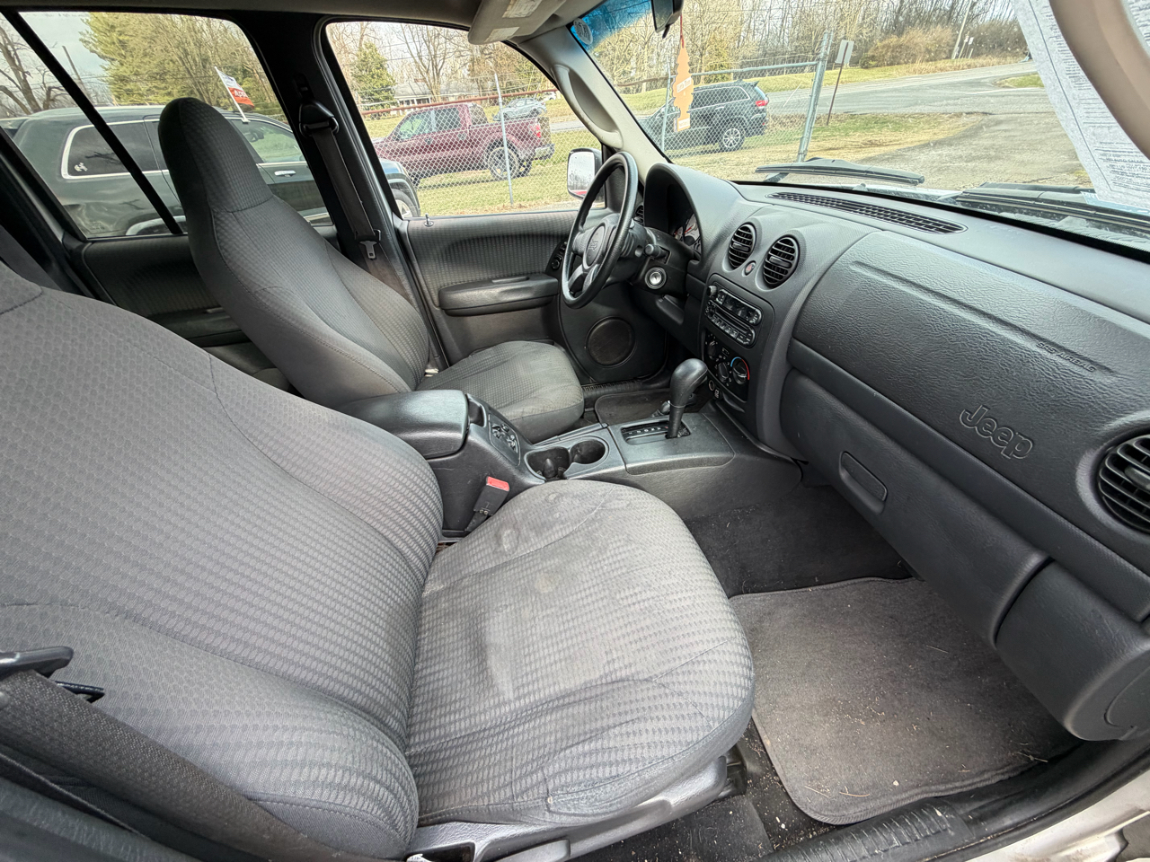 Jeep Liberty Sport 4WD 2002