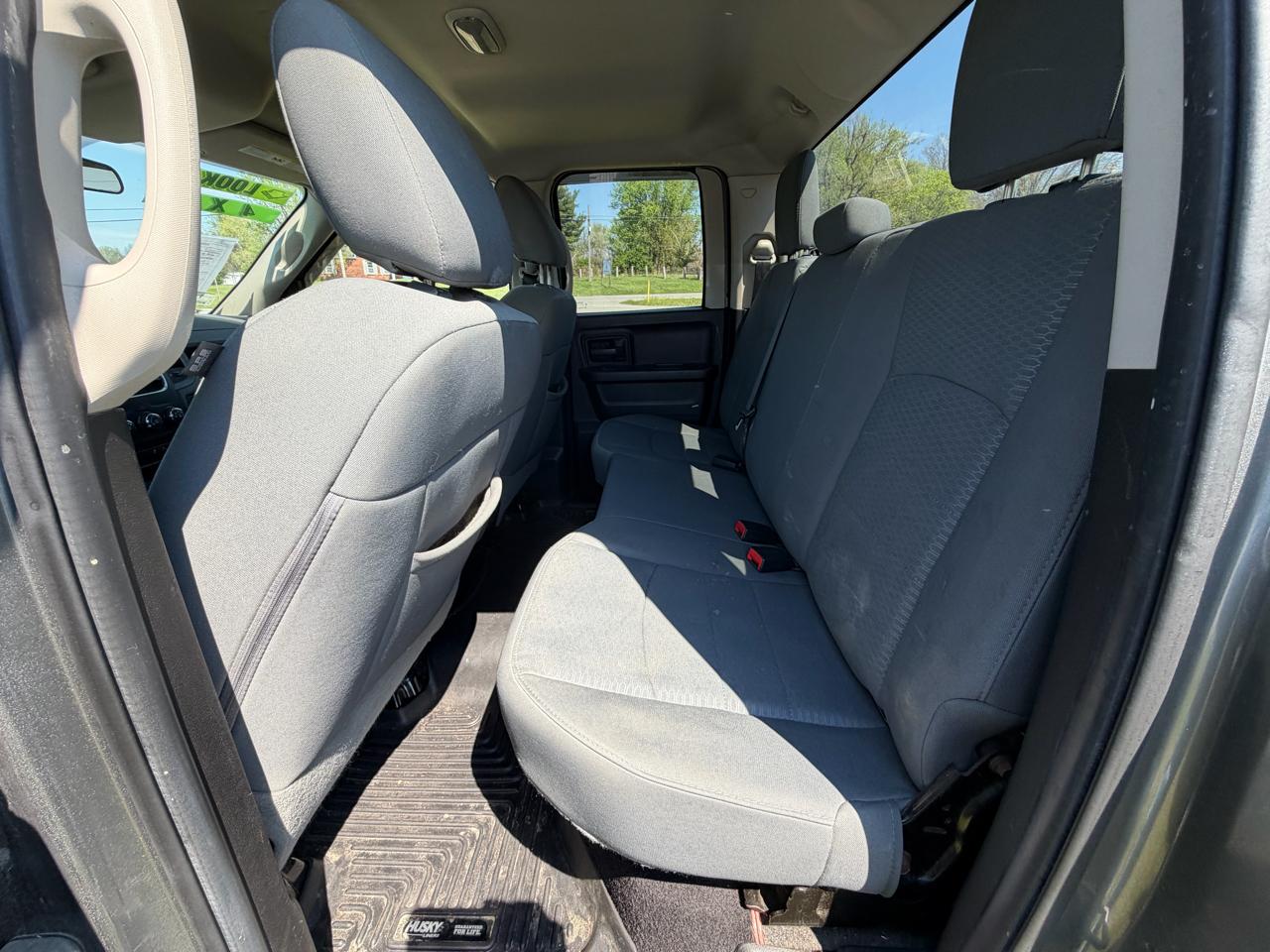 RAM 1500 Tradesman Quad Cab 4WD 2013