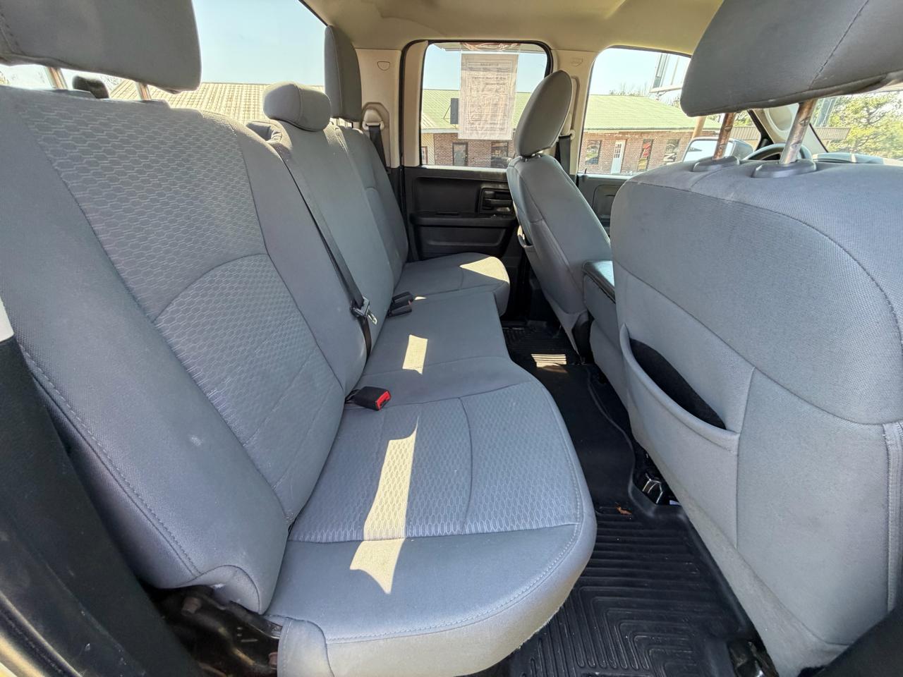 RAM 1500 Tradesman Quad Cab 4WD 2013