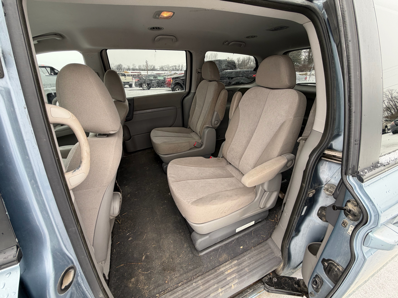 Kia Sedona LX 4D Wagon 2011
