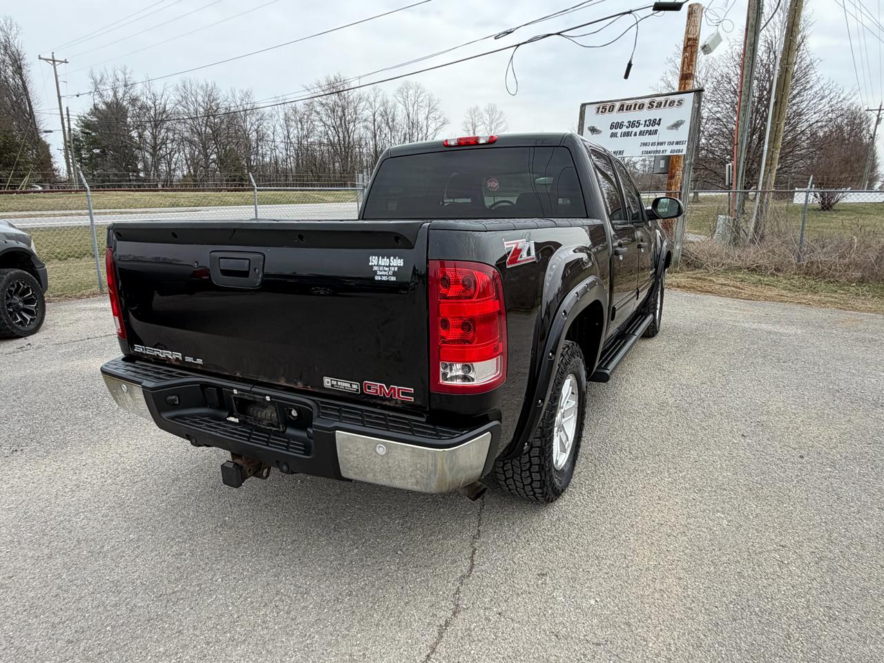 GMC Sierra 1500 SLE Crew Cab 4WD 2013