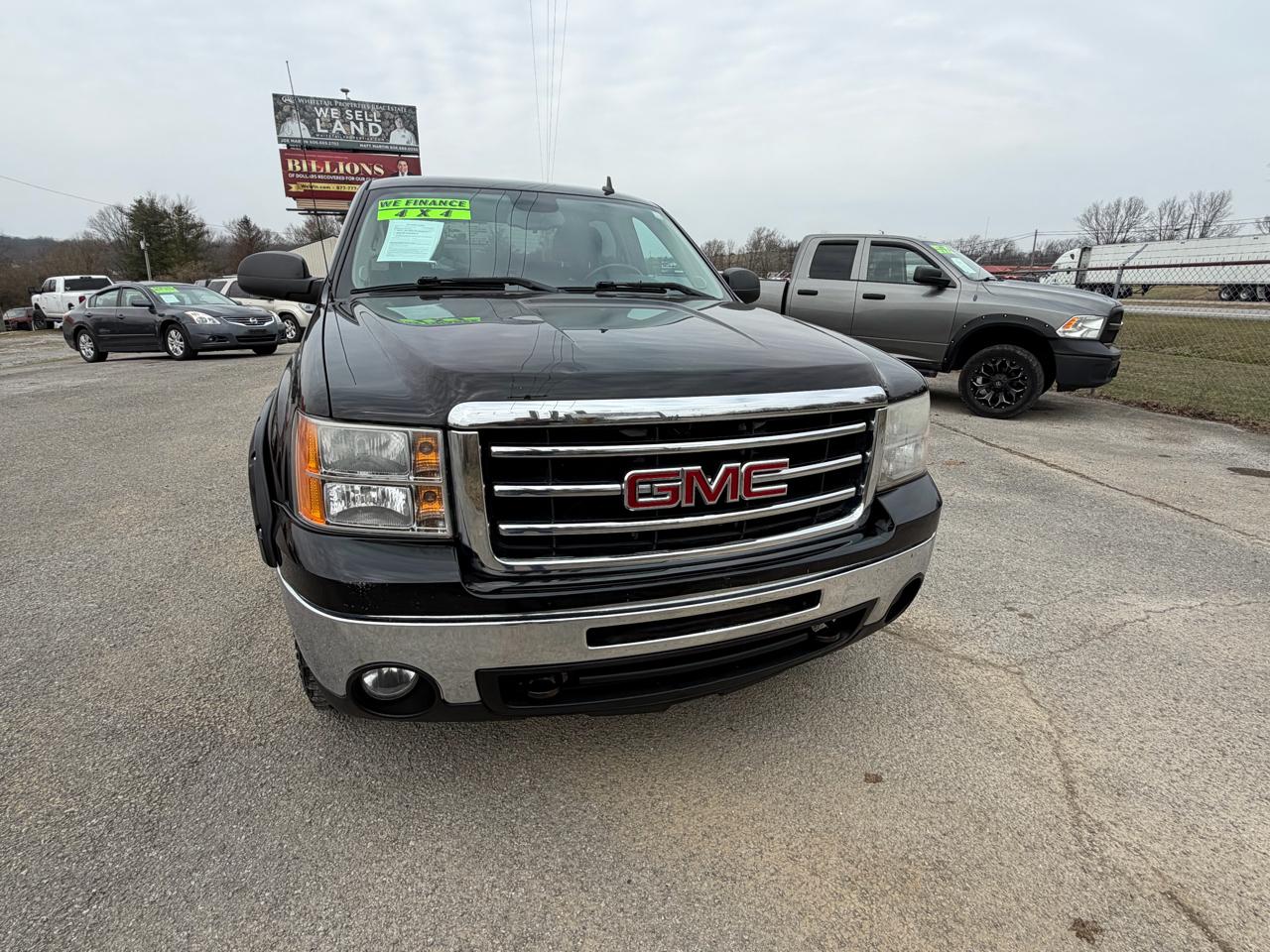 GMC Sierra 1500 SLE Crew Cab 4WD 2013