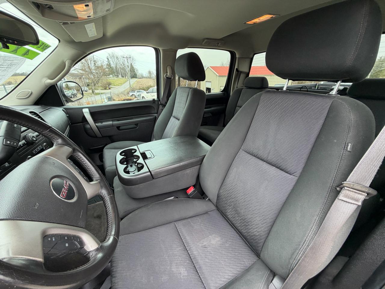 GMC Sierra 1500 SLE Crew Cab 4WD 2013