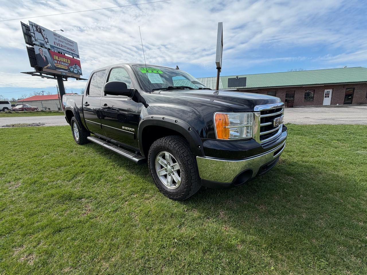 GMC Sierra 1500 SLE Crew Cab 4WD 2013