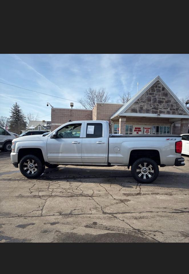 Chevrolet Silverado 1500 LT Double Cab 4WD 2016