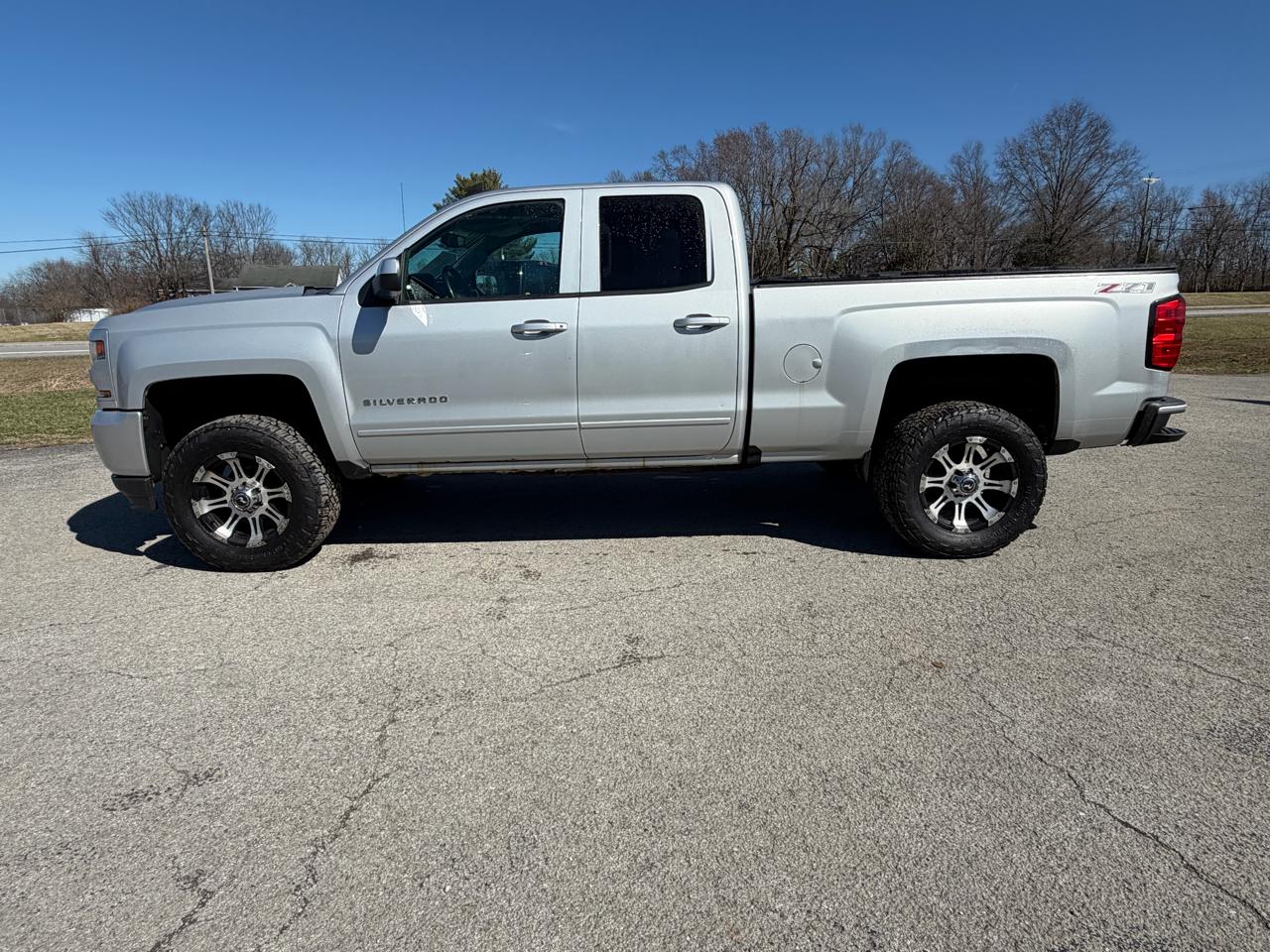 Chevrolet Silverado 1500 LT Double Cab 4WD 2016