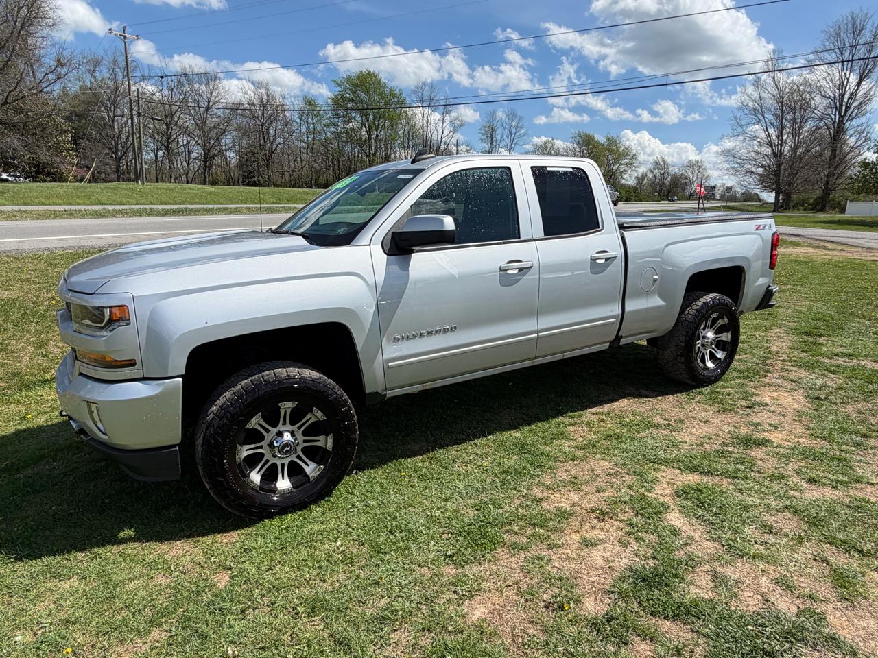 Chevrolet Silverado 1500 LT Double Cab 4WD 2016