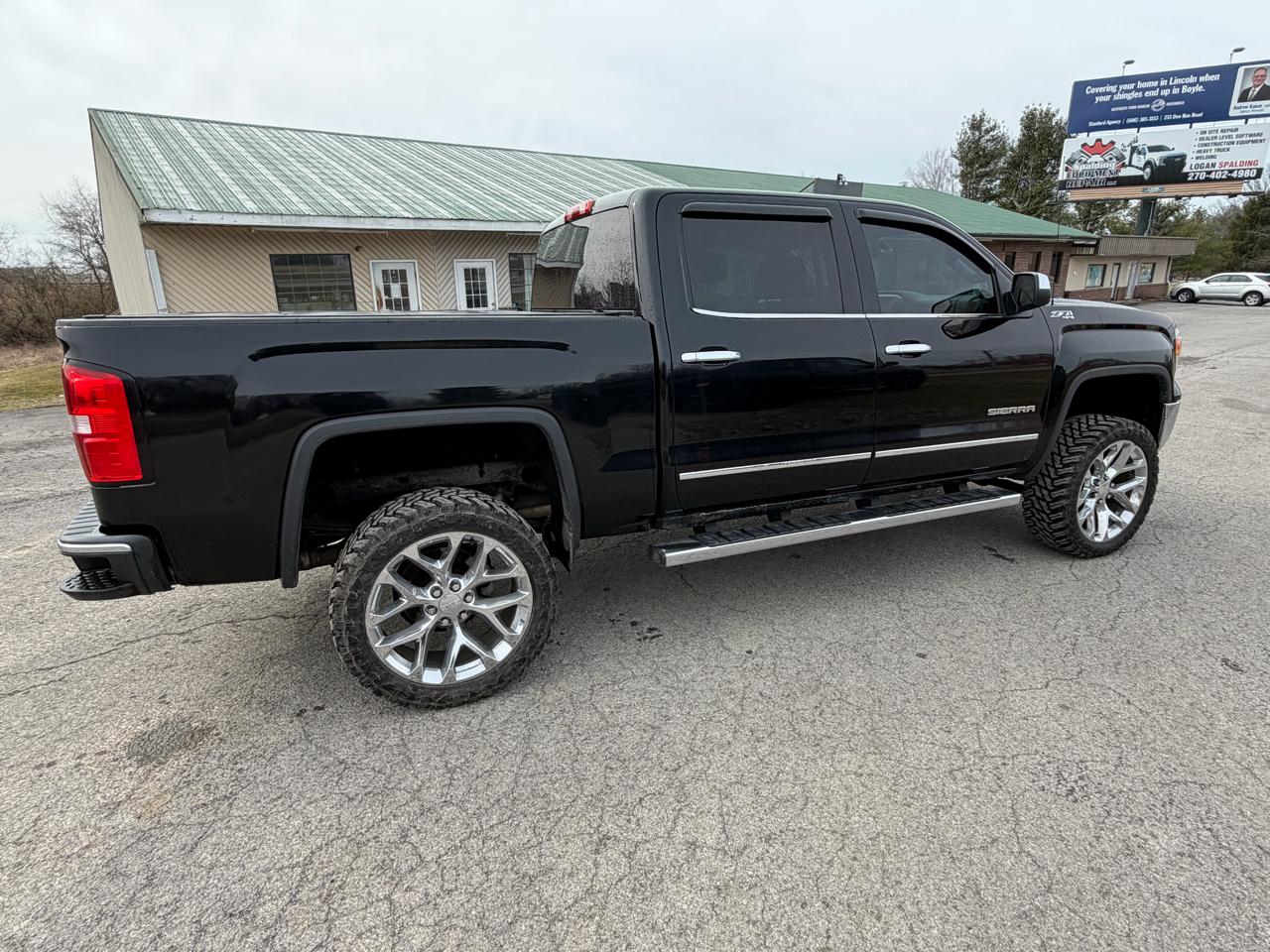 GMC Sierra 1500 SLT Crew Cab 4WD 2014