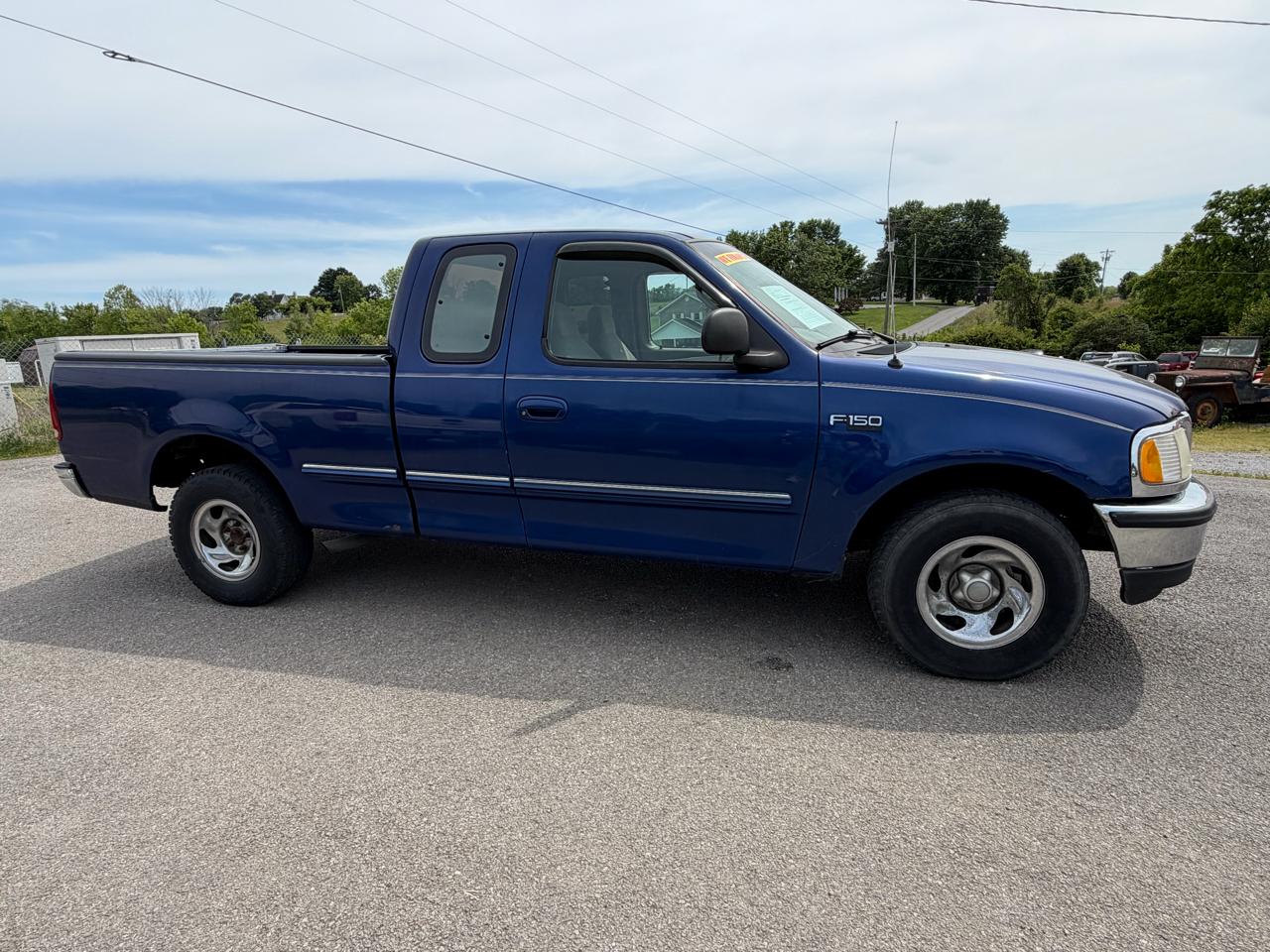 Ford F-150 SuperCab Long Bed 2WD 1997