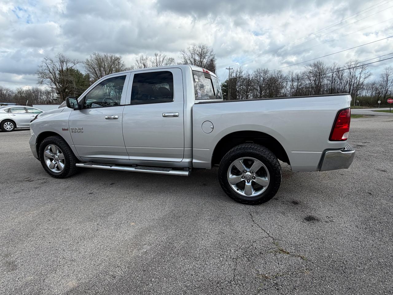 RAM 1500 Big Horn Crew Cab 4WD 2014