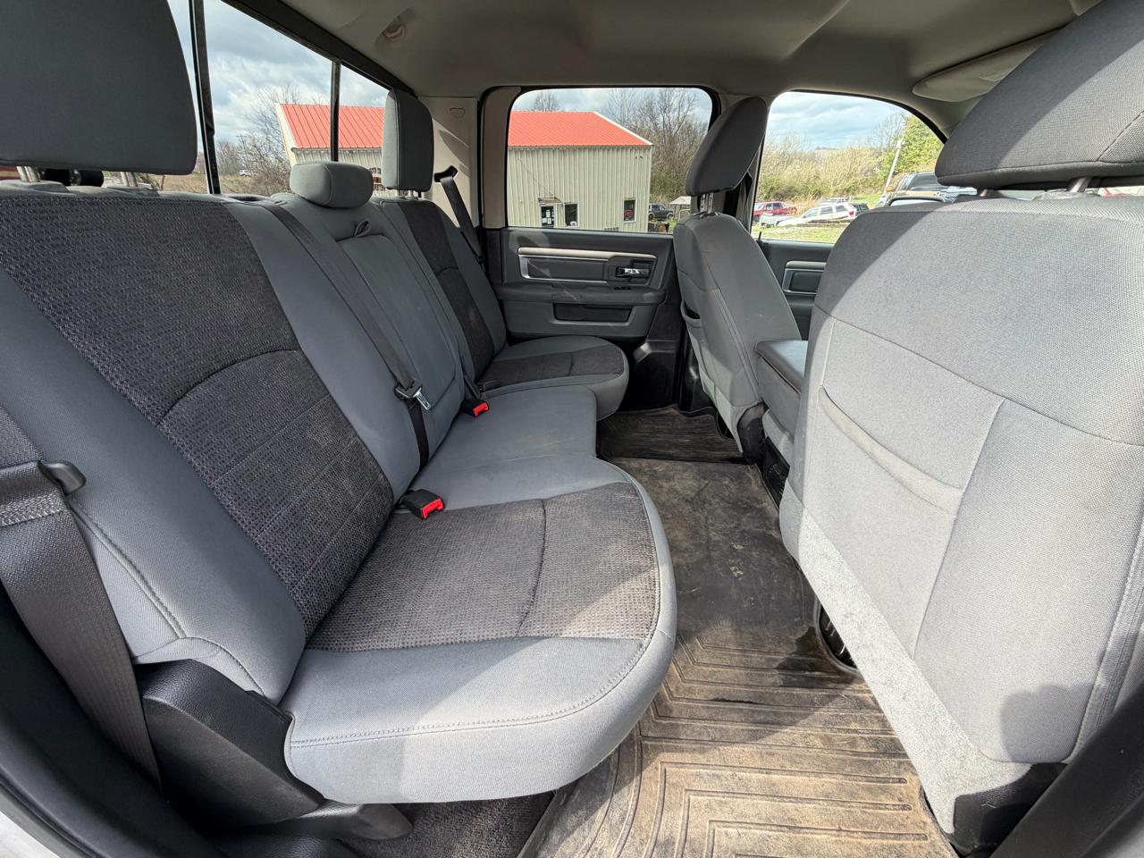 RAM 1500 Big Horn Crew Cab 4WD 2014