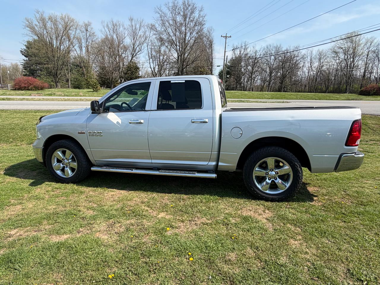 RAM 1500 Big Horn Crew Cab 4WD 2014