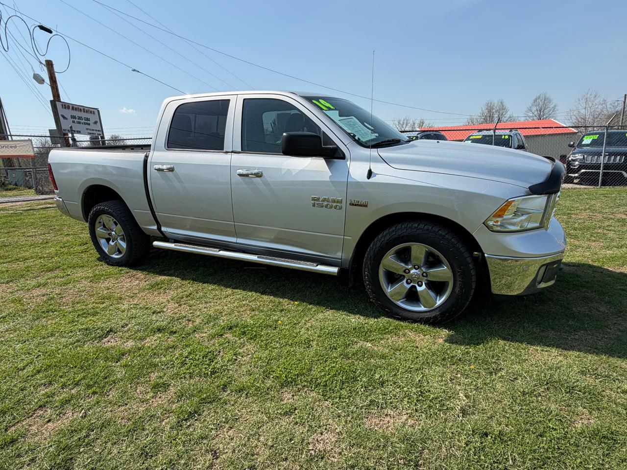 RAM 1500 Big Horn Crew Cab 4WD 2014