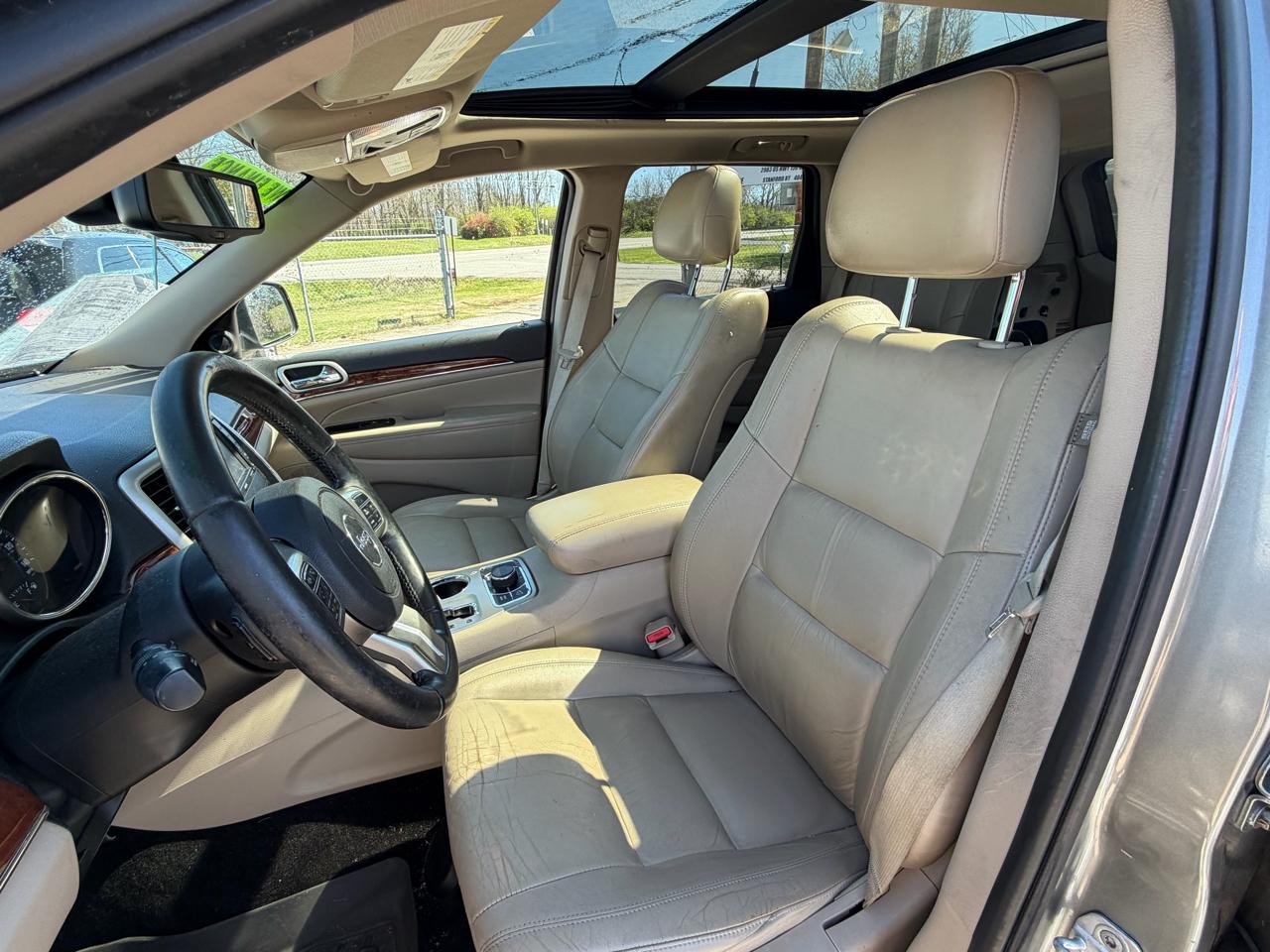 Jeep Grand Cherokee Limited 4WD 2011