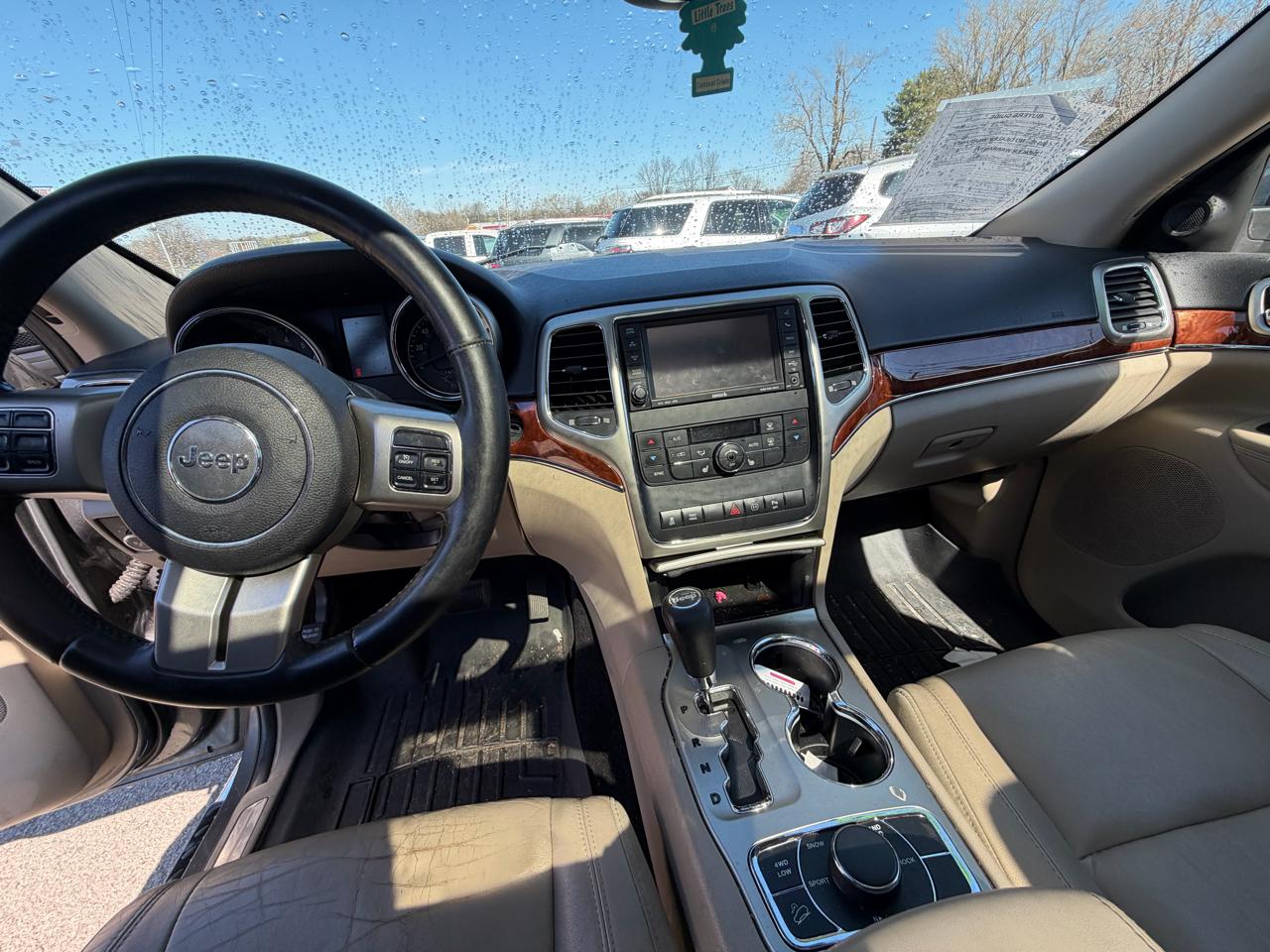 Jeep Grand Cherokee Limited 4WD 2011