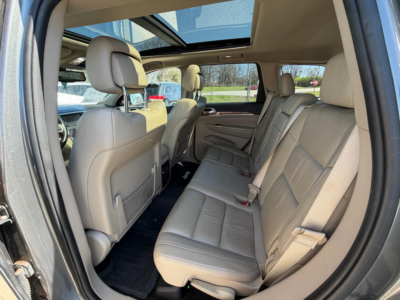 Jeep Grand Cherokee Limited 4WD 2011