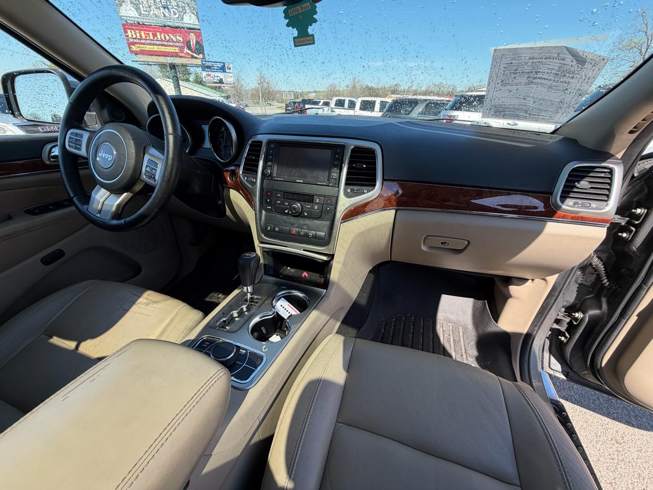 Jeep Grand Cherokee Limited 4WD 2011