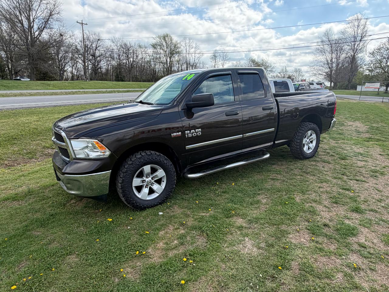 RAM 1500 ST Quad Cab 4WD 2014