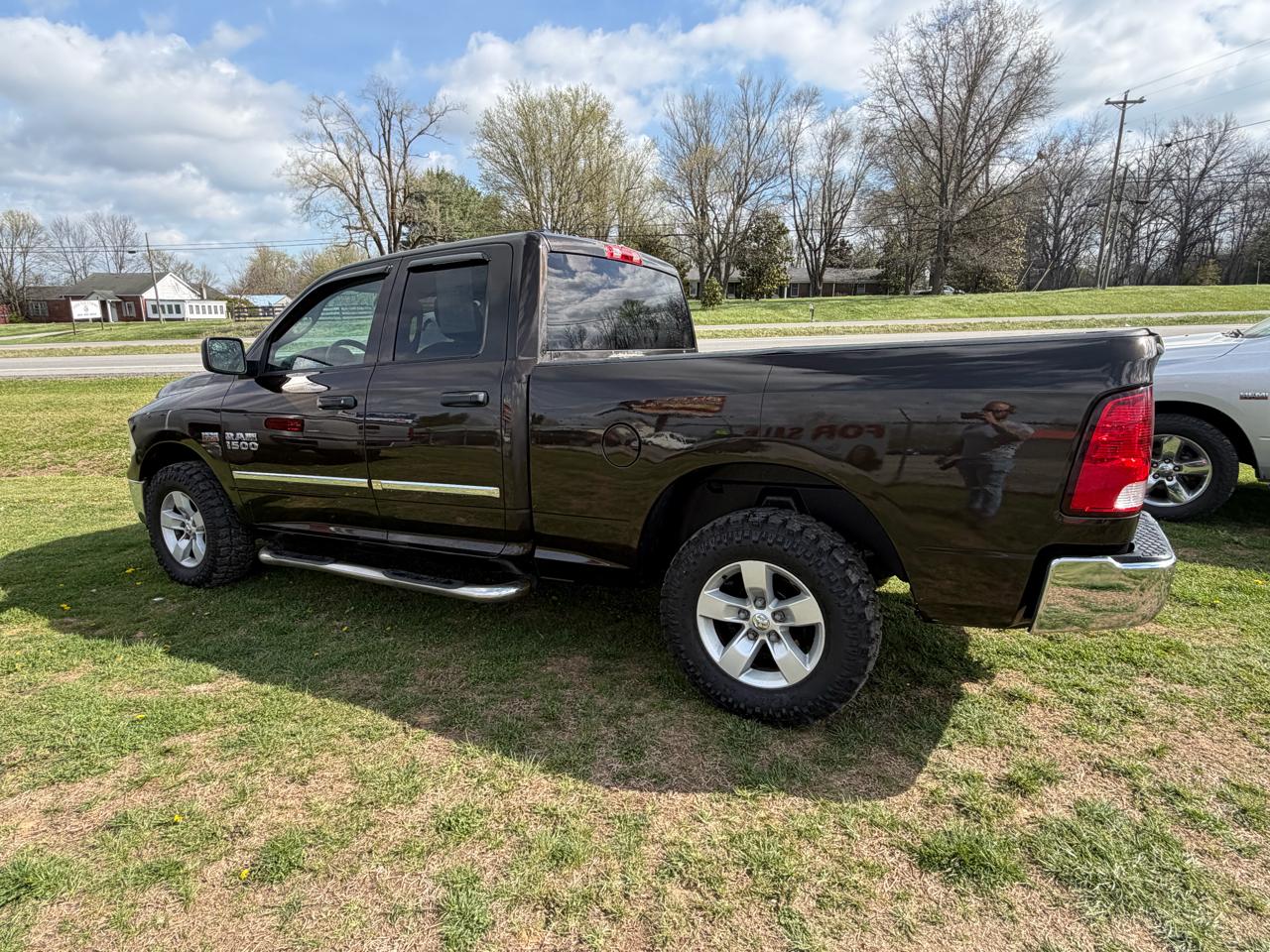 RAM 1500 ST Quad Cab 4WD 2014
