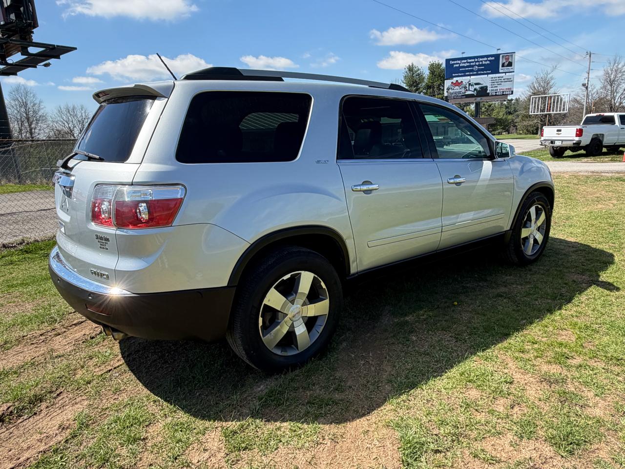 GMC Acadia SLT-1 AWD 2011