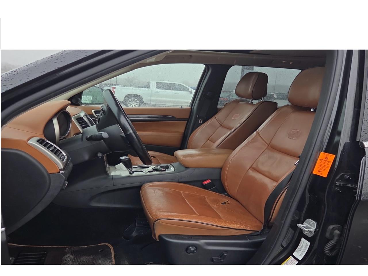 Jeep Grand Cherokee 4WD 4dr Overland Summit 2012