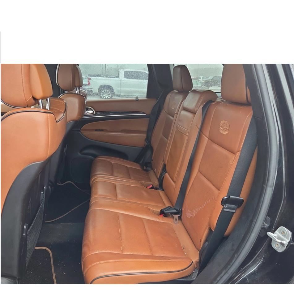 Jeep Grand Cherokee 4WD 4dr Overland Summit 2012