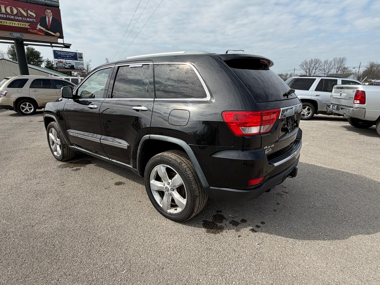 Jeep Grand Cherokee 4WD 4dr Overland Summit 2012