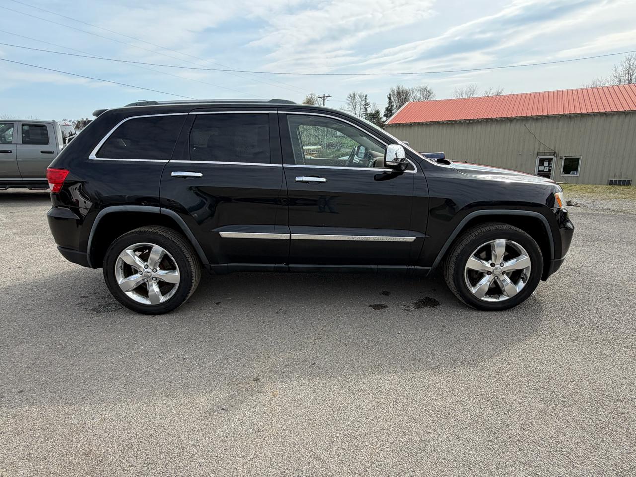 Jeep Grand Cherokee 4WD 4dr Overland Summit 2012
