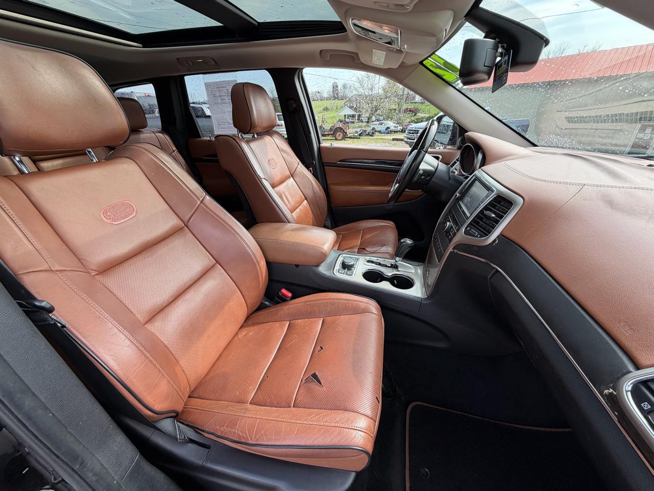 Jeep Grand Cherokee 4WD 4dr Overland Summit 2012