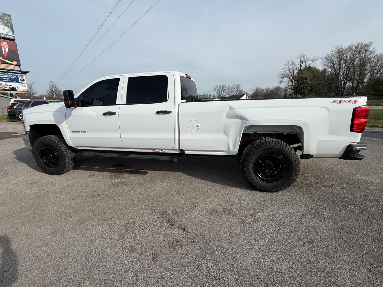 Chevrolet Silverado 3500HD Work Truck Crew Cab 4WD 2016
