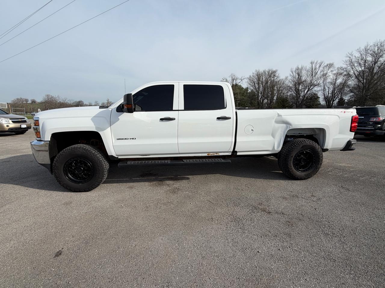 Chevrolet Silverado 3500HD Work Truck Crew Cab 4WD 2016