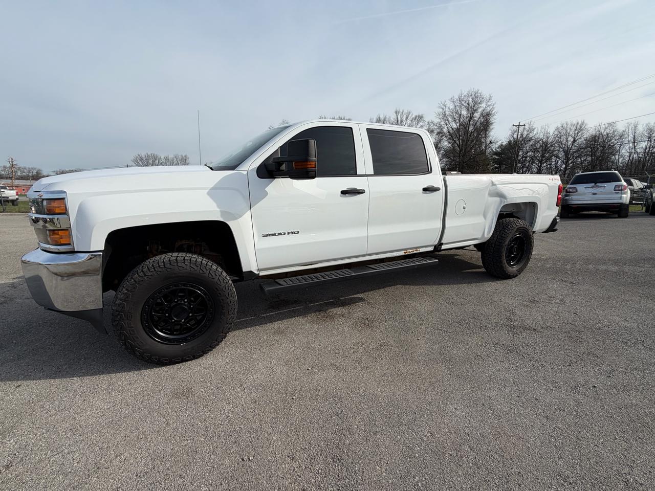 Chevrolet Silverado 3500HD Work Truck Crew Cab 4WD 2016