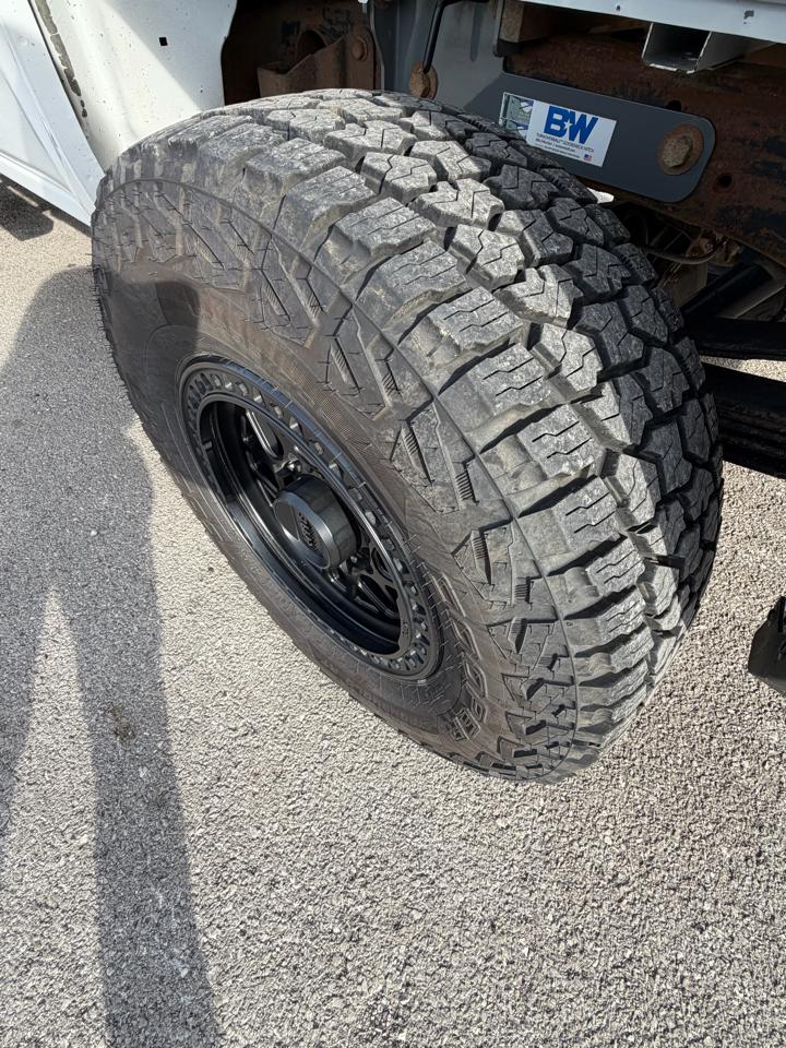 Chevrolet Silverado 3500HD Work Truck Crew Cab 4WD 2016