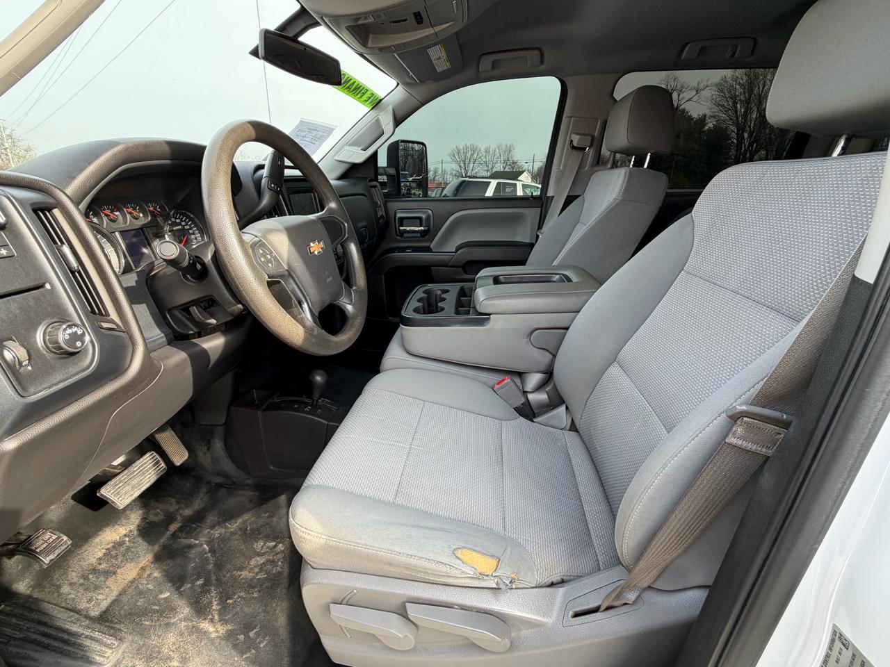 Chevrolet Silverado 3500HD Work Truck Crew Cab 4WD 2016