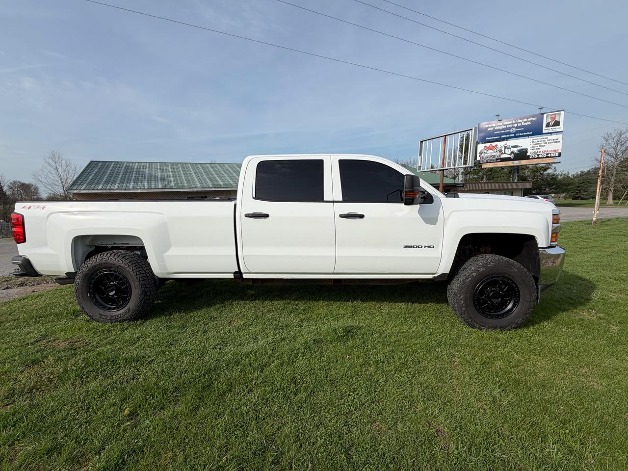 Chevrolet Silverado 3500HD Work Truck Crew Cab 4WD 2016