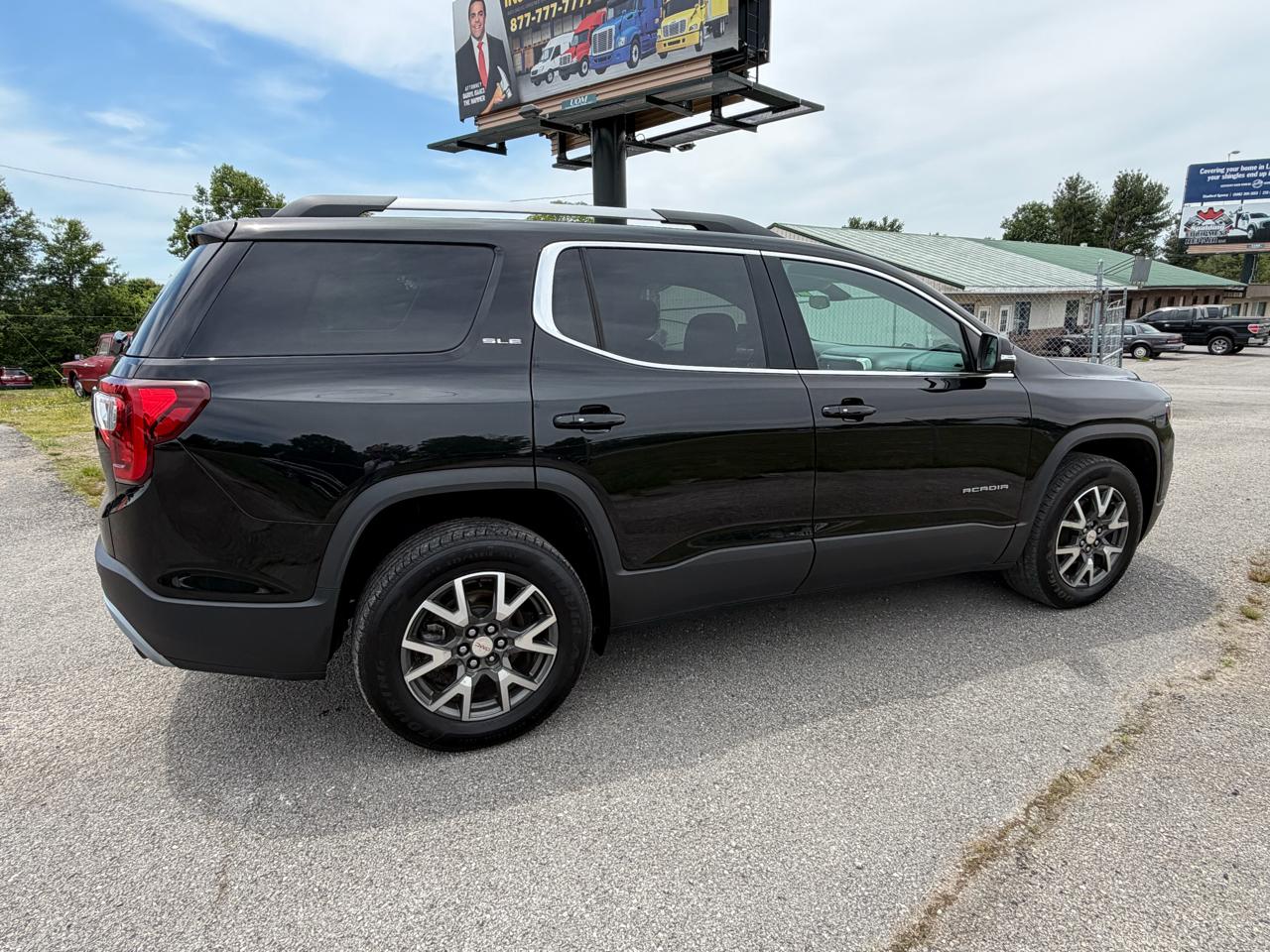 GMC Acadia SLE 2021