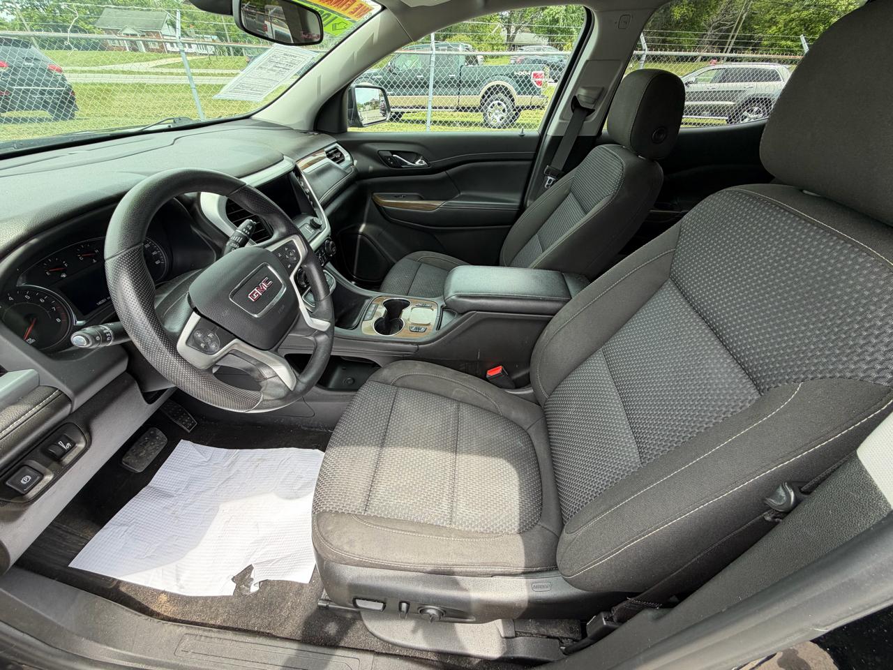 GMC Acadia SLE 2021