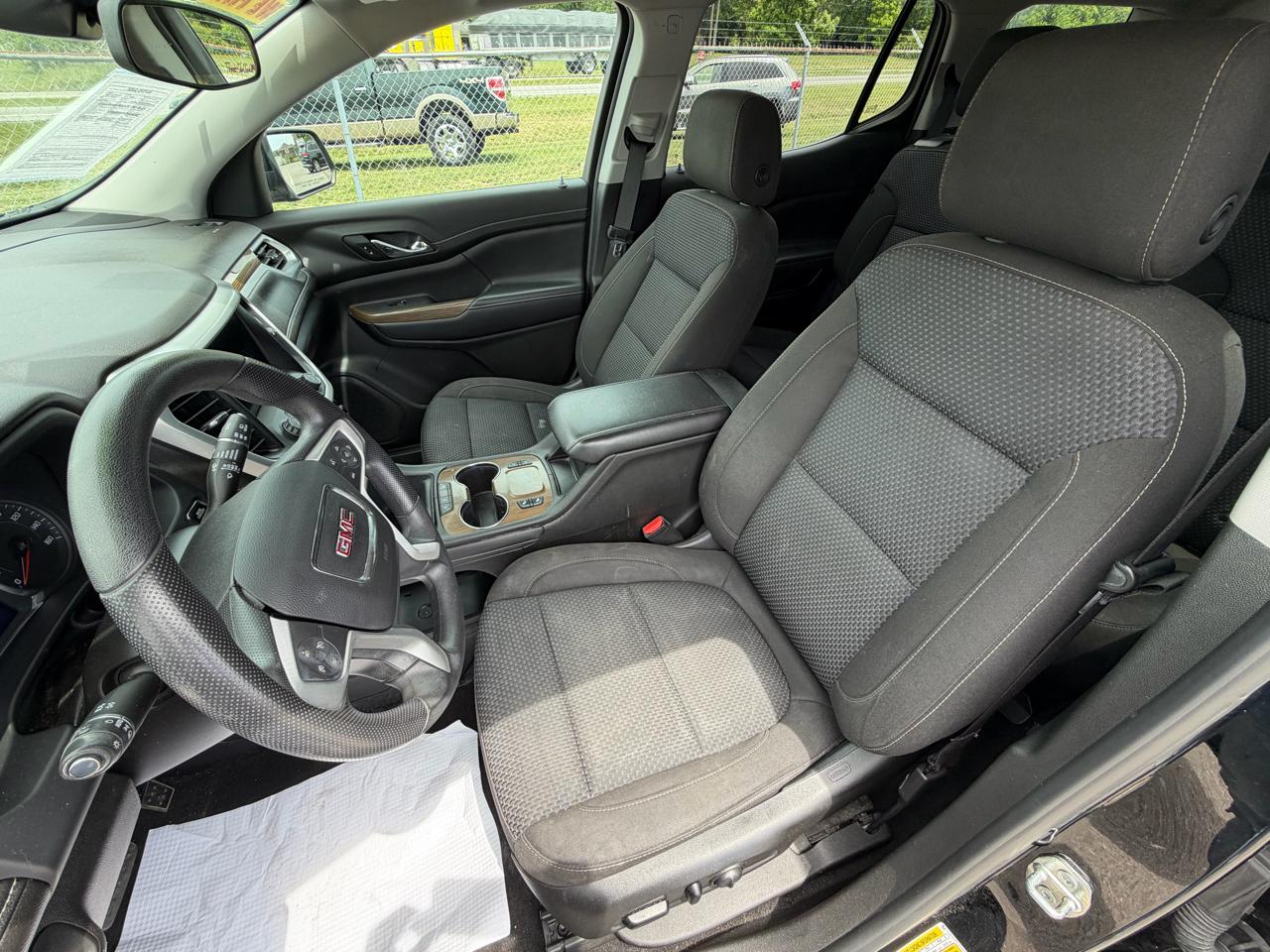 GMC Acadia SLE 2021