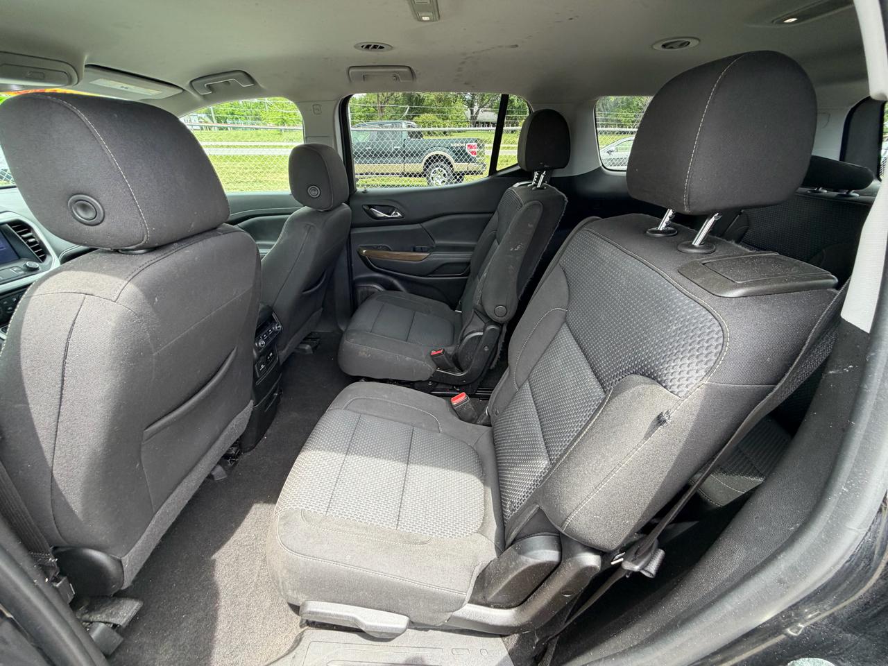 GMC Acadia SLE 2021