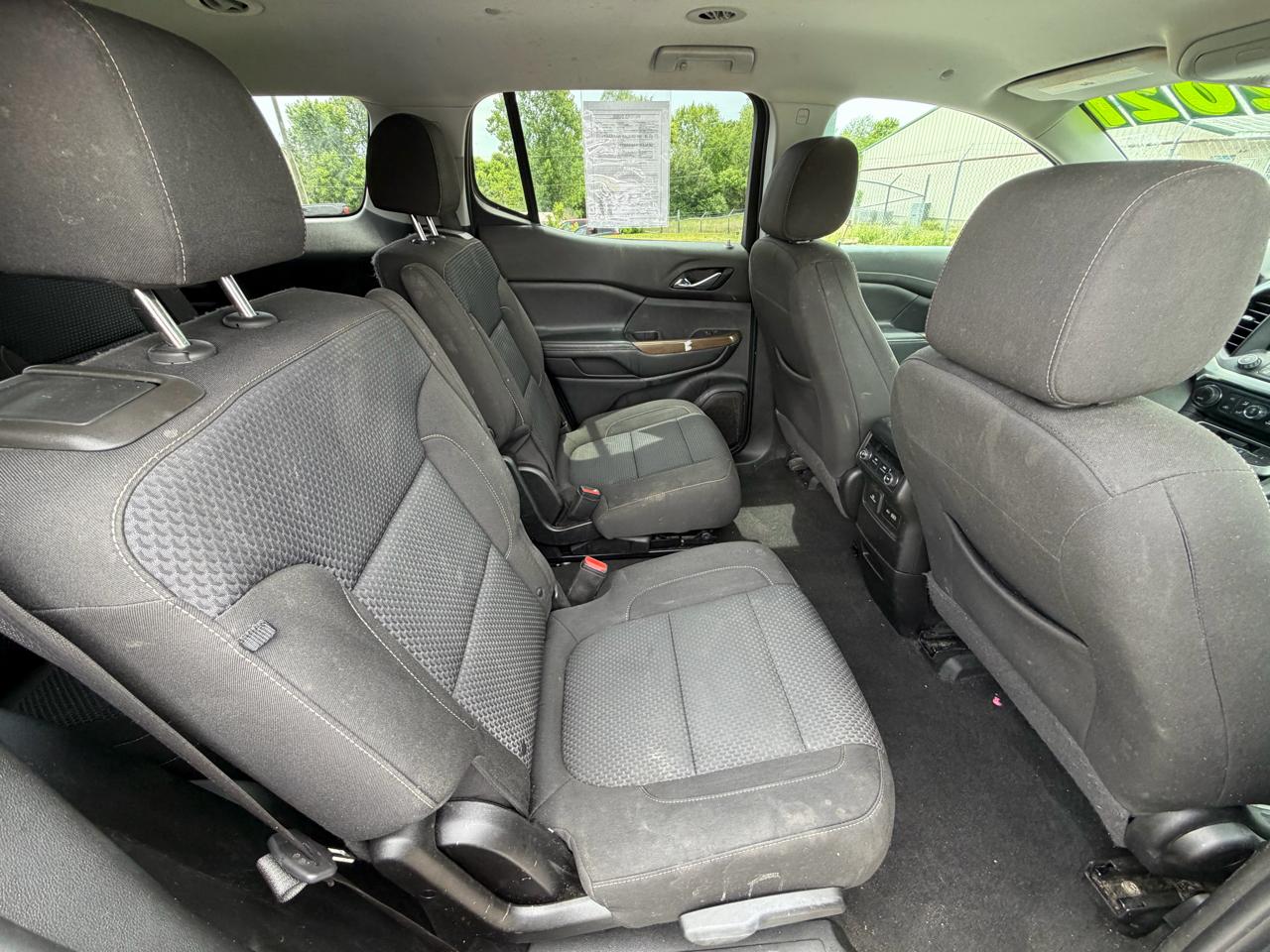 GMC Acadia SLE 2021