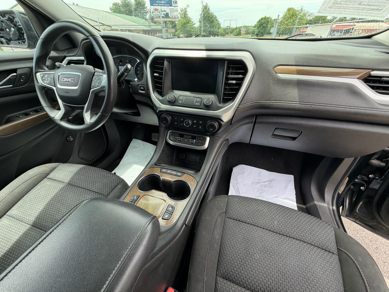 GMC Acadia SLE 2021