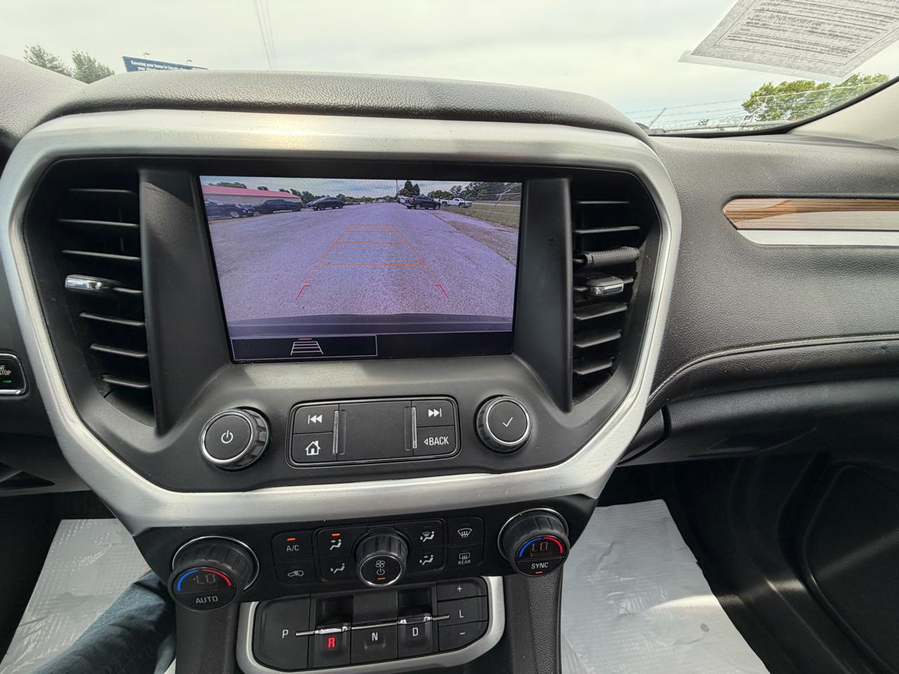 GMC Acadia SLE 2021