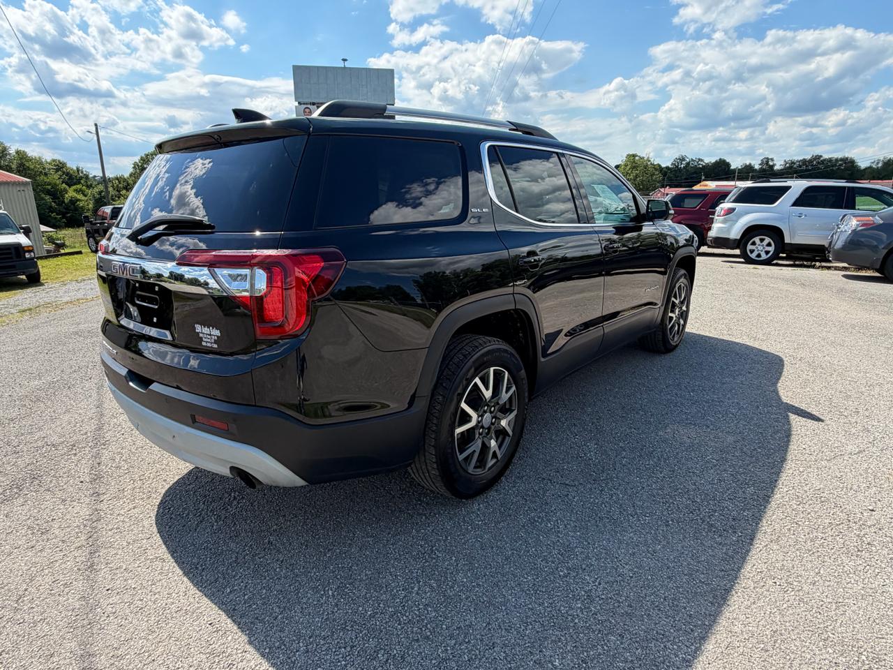 GMC Acadia SLE 2021