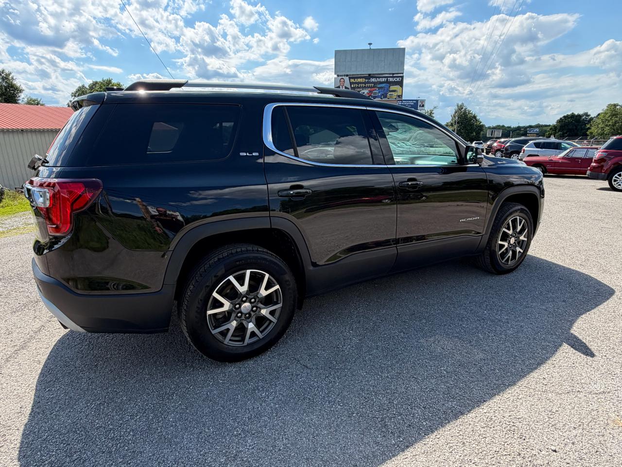 GMC Acadia SLE 2021