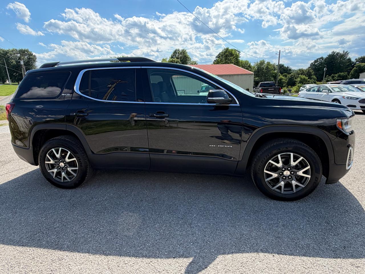 GMC Acadia SLE 2021