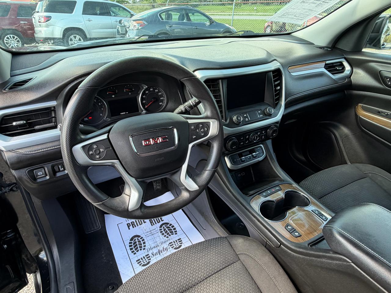 GMC Acadia SLE 2021